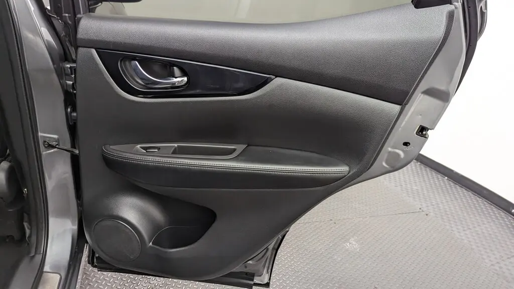 Florida Fine Cars - Used NISSAN ROGUE SPORT 2019 MARGATE SV
