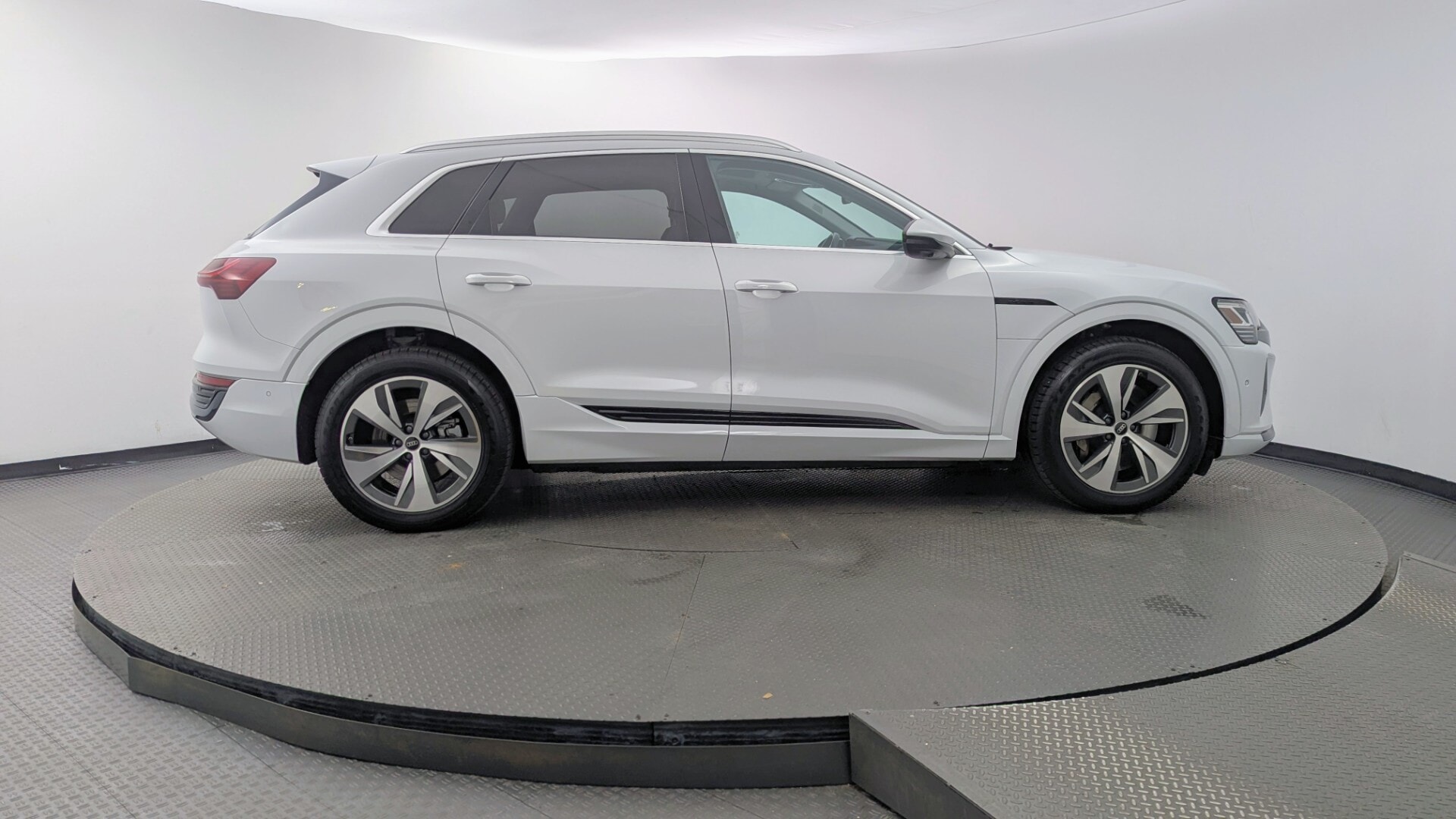 Florida Fine Cars - Used vehicle - SUV AUDI Q8 E-TRON 2024