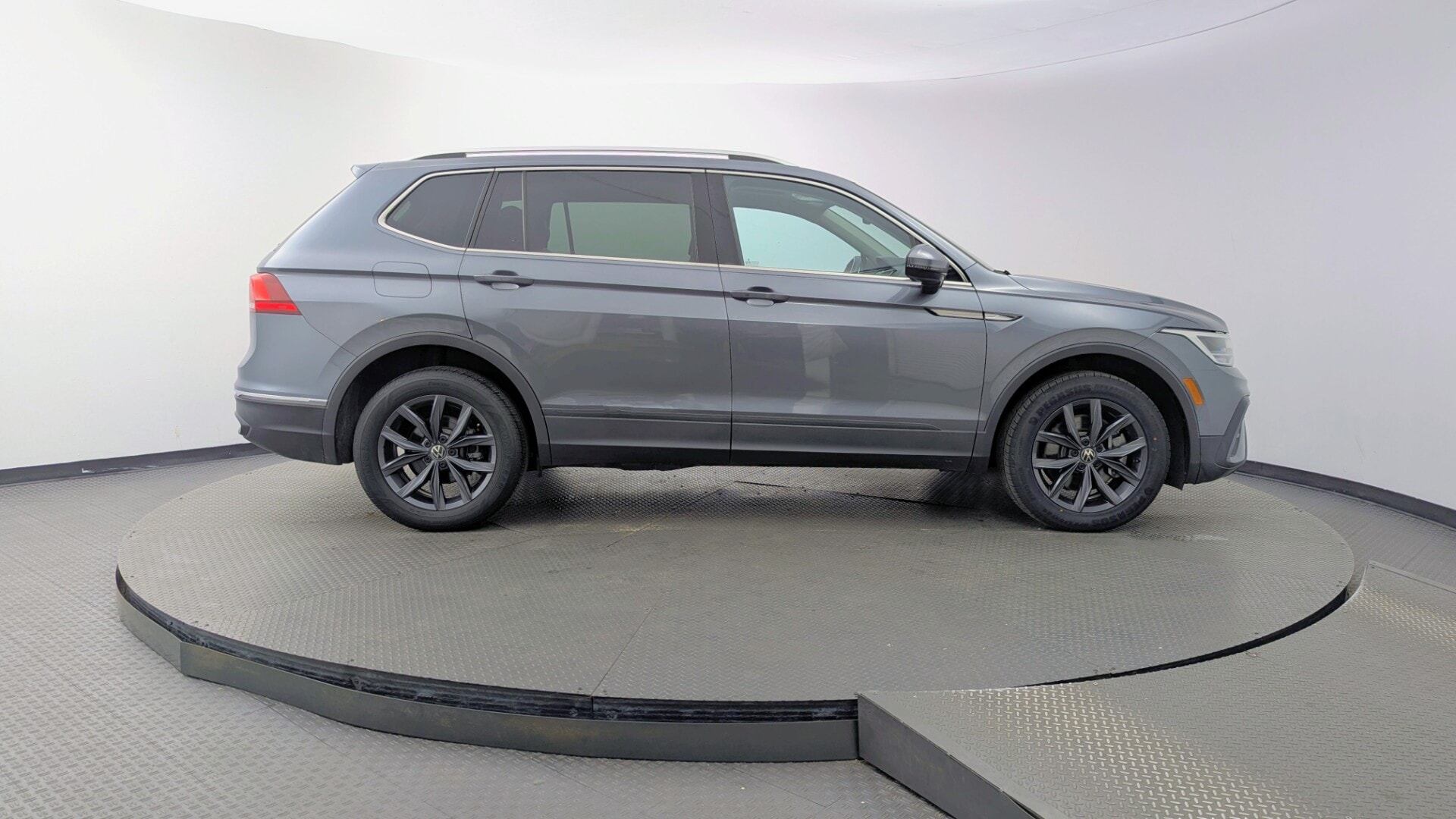 Florida Fine Cars - Used vehicle - SUV VOLKSWAGEN TIGUAN 2022