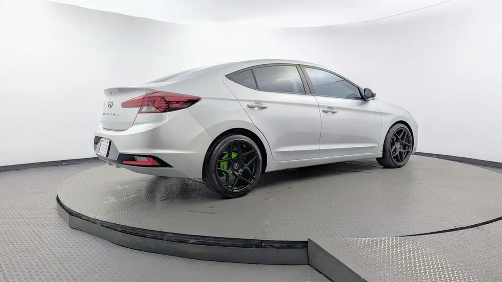 2020 HYUNDAI ELANTRA SE photo 7