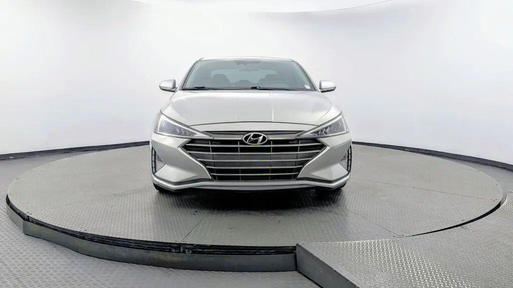 2020 HYUNDAI ELANTRA SE photo 11