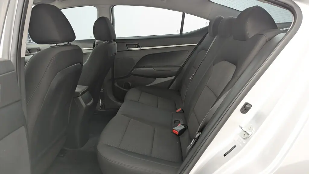 2020 HYUNDAI ELANTRA SE photo 16