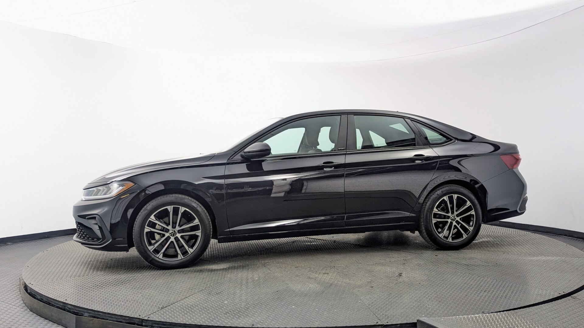 Florida Fine Cars - Used vehicle - SEDAN VOLKSWAGEN JETTA 2025