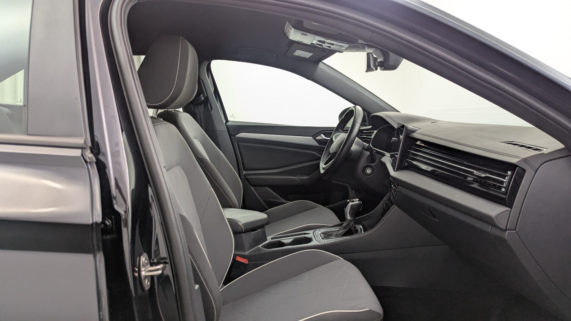 Florida Fine Cars - Used vehicle - SEDAN VOLKSWAGEN JETTA 2025
