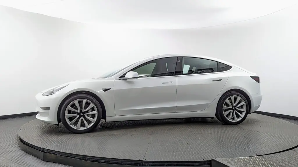2018 TESLA MODEL 3 LONG RANGE BATTERY photo 2