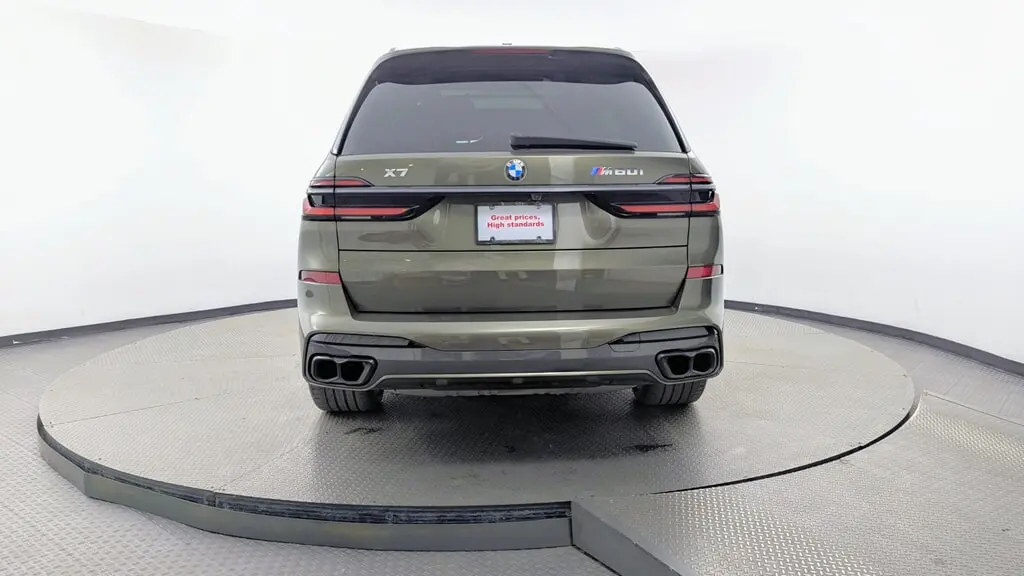 2024 BMW X7 M60I photo 6