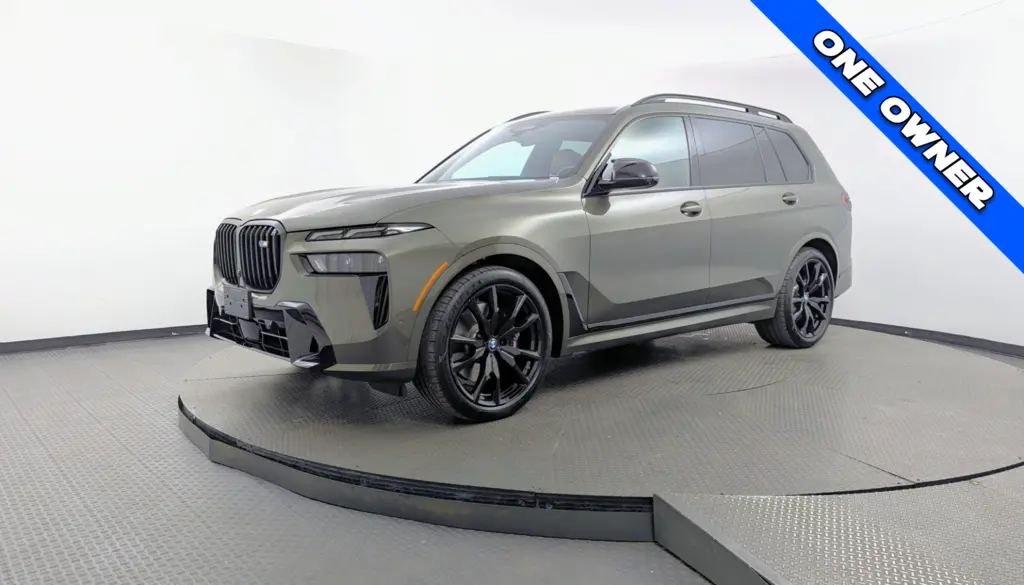 2024 BMW X7 M60I photo 1
