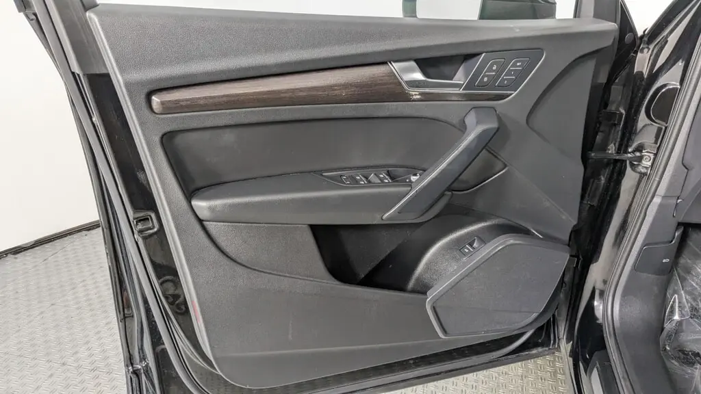 Florida Fine Cars - Used AUDI Q5 2021 ORLANDO PREMIUM