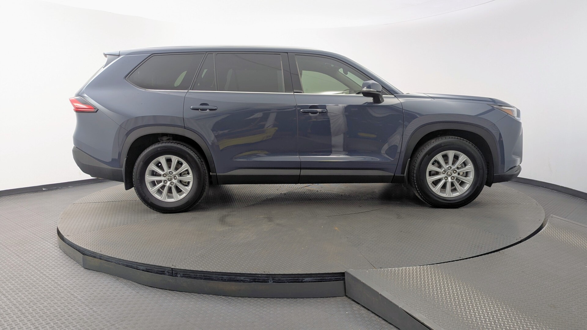 Florida Fine Cars - Used vehicle - SUV TOYOTA GRAND HIGHLANDER 2024