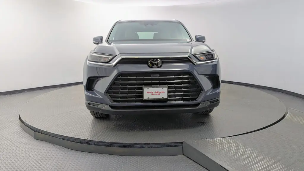 Florida Fine Cars - Used TOYOTA GRAND HIGHLANDER 2024 MIAMI XLE