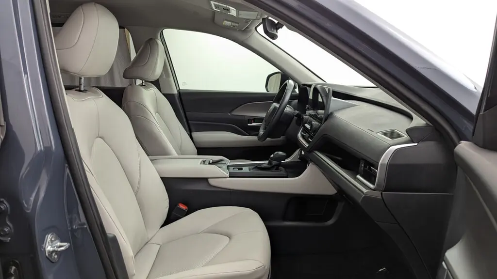 Florida Fine Cars - Used TOYOTA GRAND HIGHLANDER 2024 MIAMI XLE