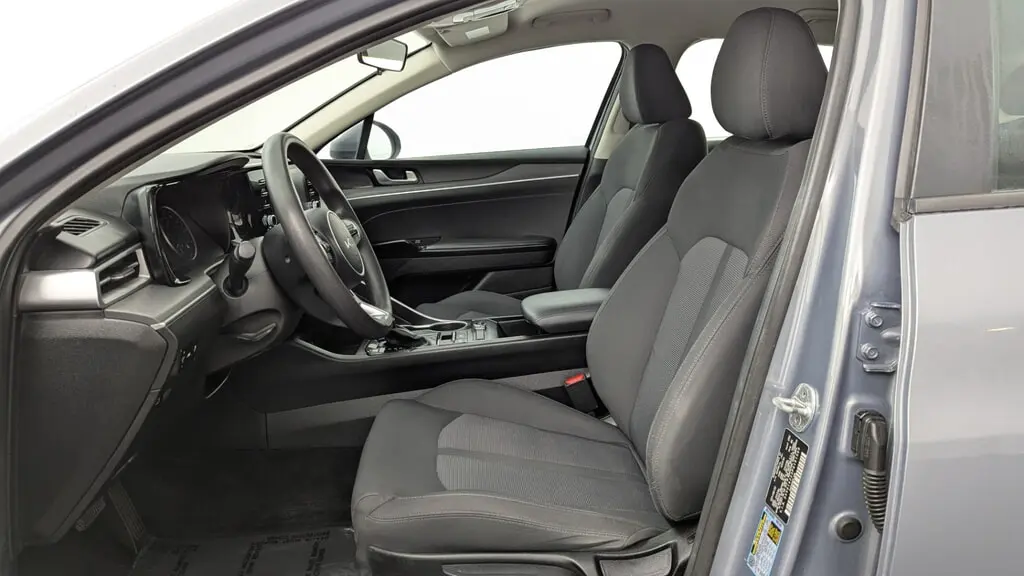 2023 KIA K5 LXS photo 13