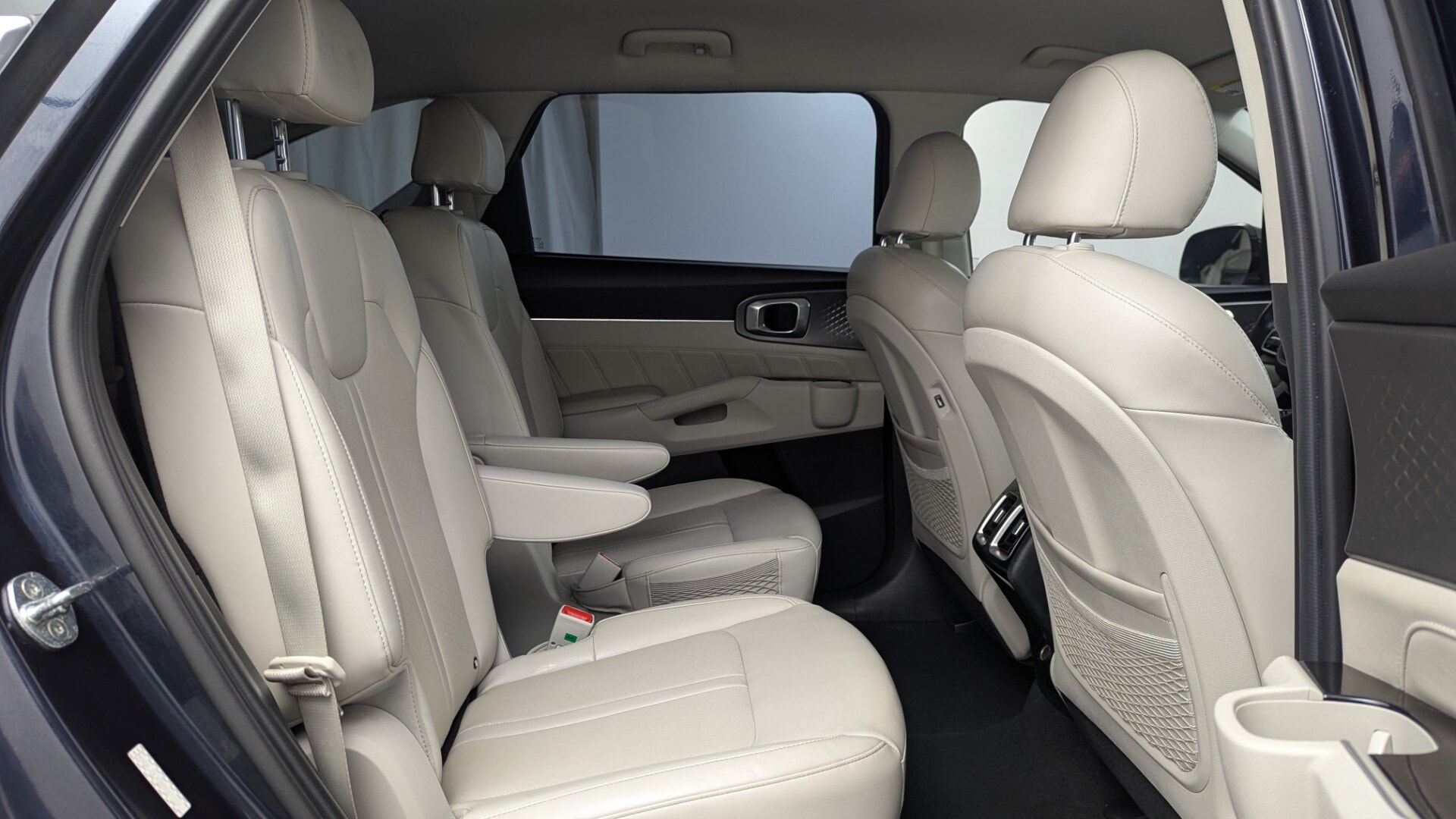 Florida Fine Cars - Used vehicle - SUV KIA SORENTO PLUG-IN HYBRID 2022