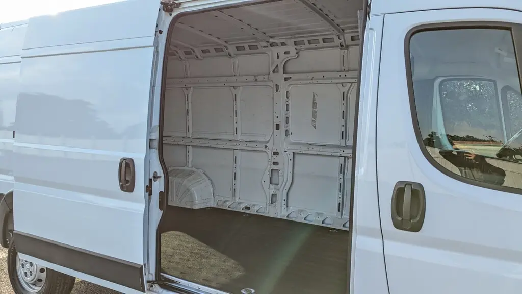 2023 RAM PROMASTER 2500 photo 17