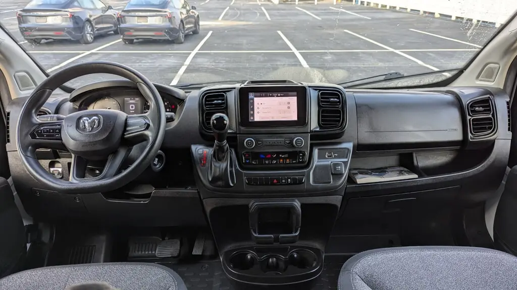 2023 RAM PROMASTER 2500 photo 22