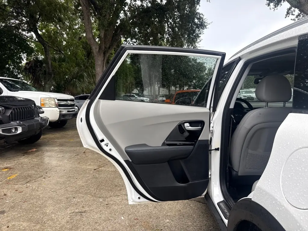 Florida Fine Cars - Used KIA NIRO 2017 WEST PALM TOURING