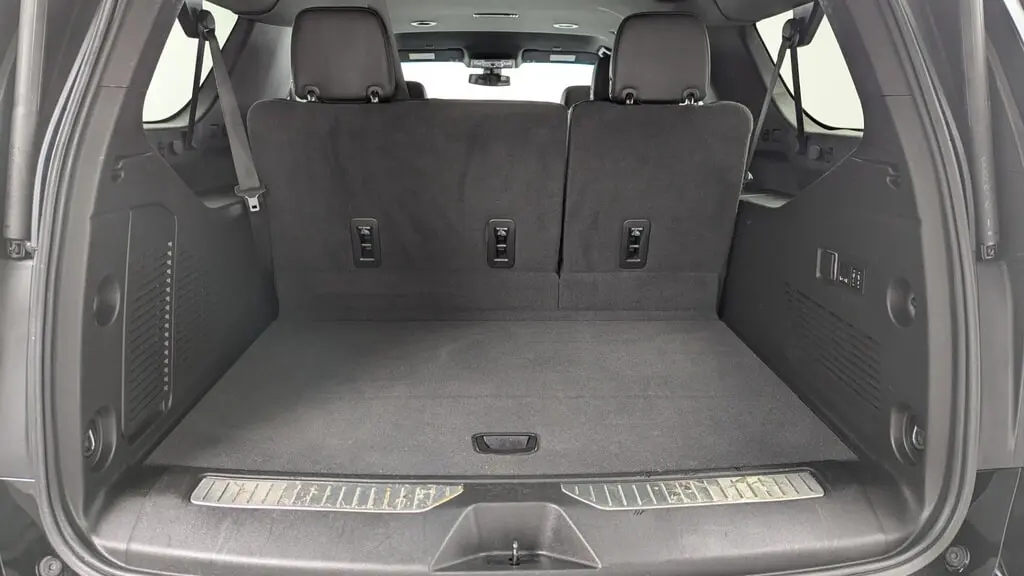2022 CHEVROLET SUBURBAN Z71 photo 17