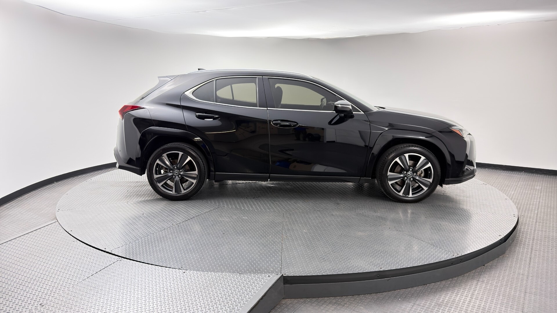 Florida Fine Cars - Used vehicle - SUV LEXUS UX 2023