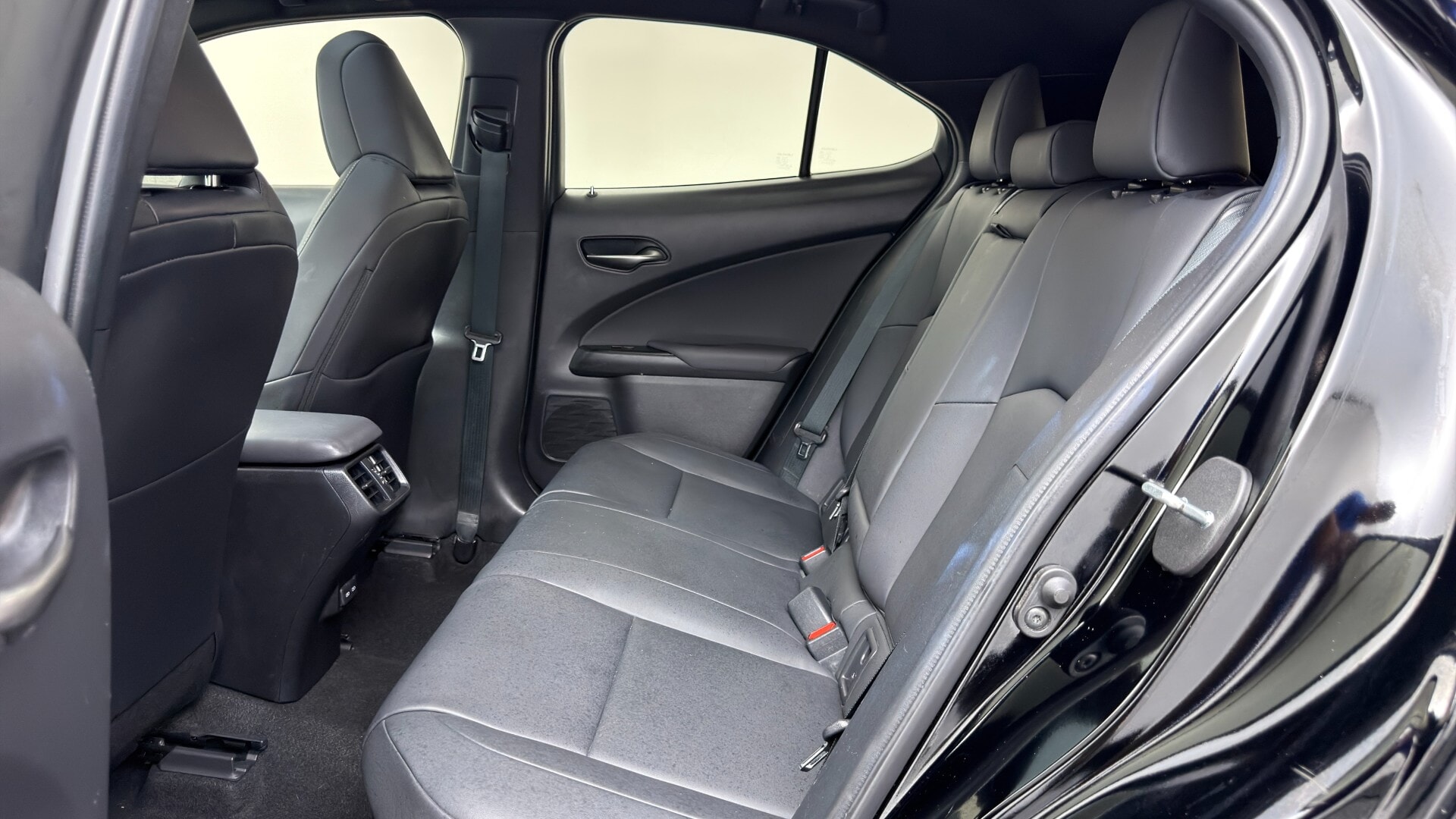 Florida Fine Cars - Used vehicle - SUV LEXUS UX 2023