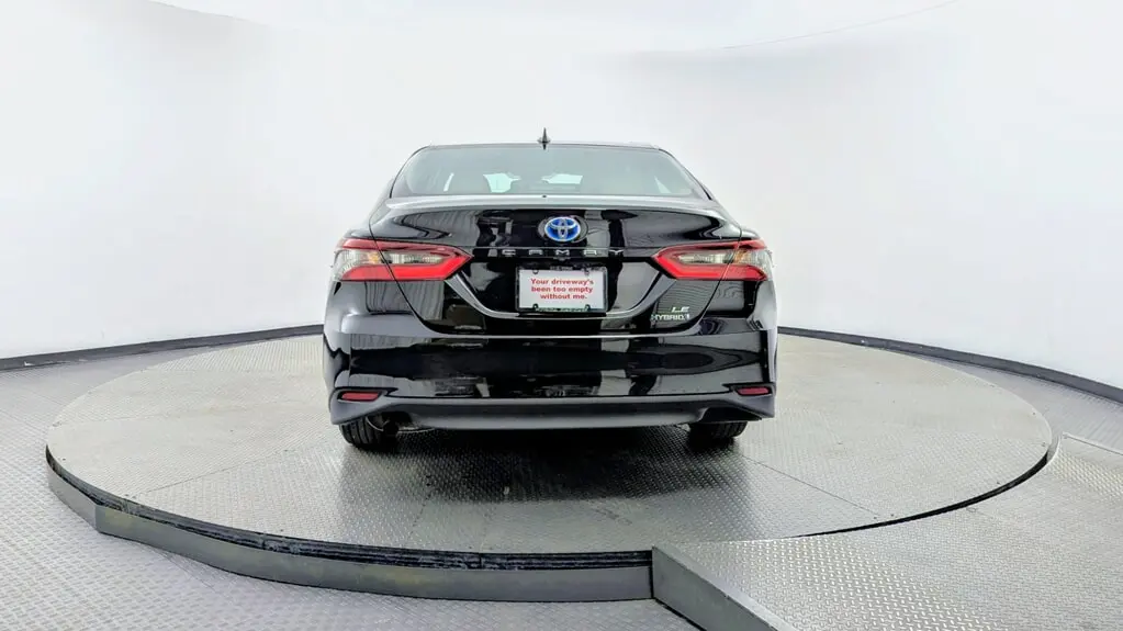 2023 TOYOTA CAMRY HYBRID LE photo 6