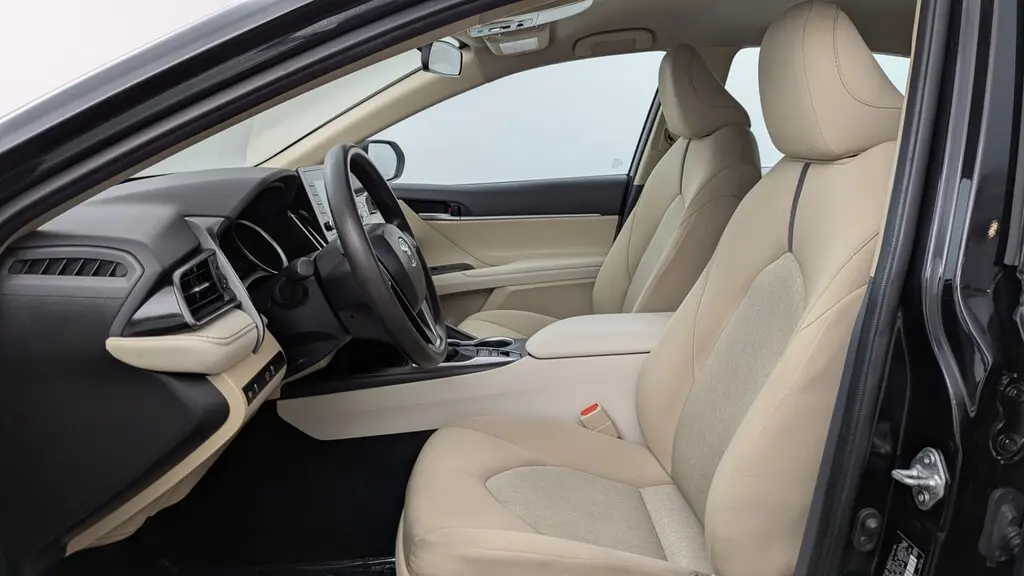 2023 TOYOTA CAMRY HYBRID LE photo 13