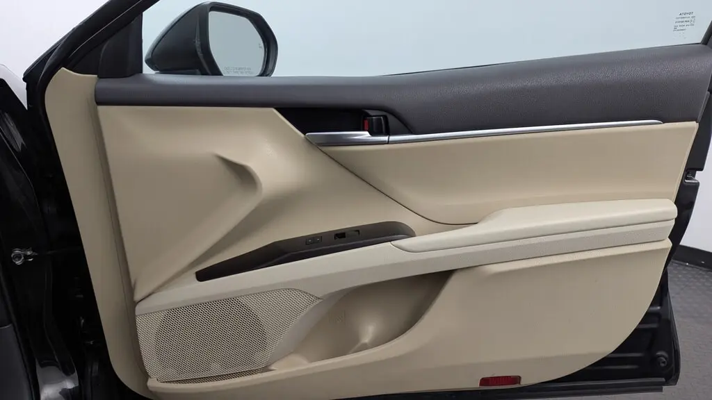 2023 TOYOTA CAMRY HYBRID LE photo 22