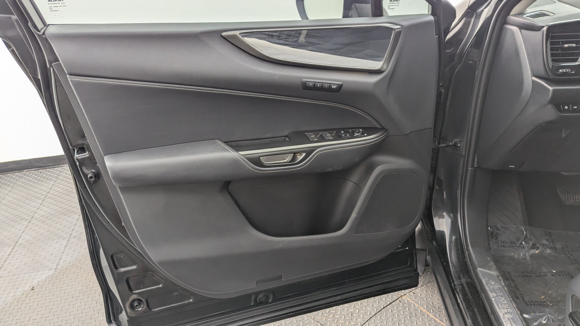 Florida Fine Cars - Used vehicle - SUV LEXUS NX 2023