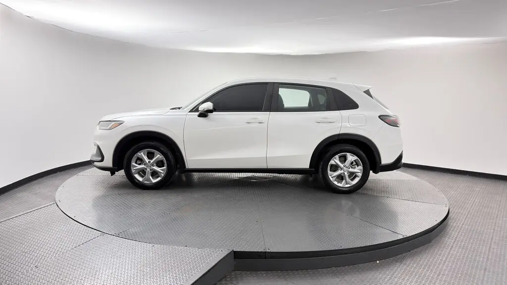 2023 HONDA HR-V LX photo 2