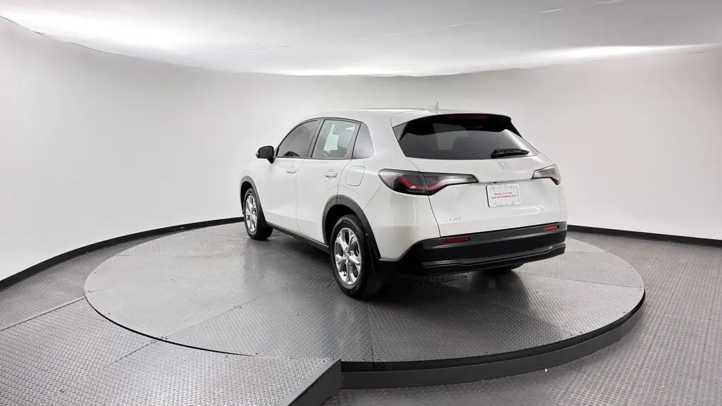2023 HONDA HR-V LX photo 5