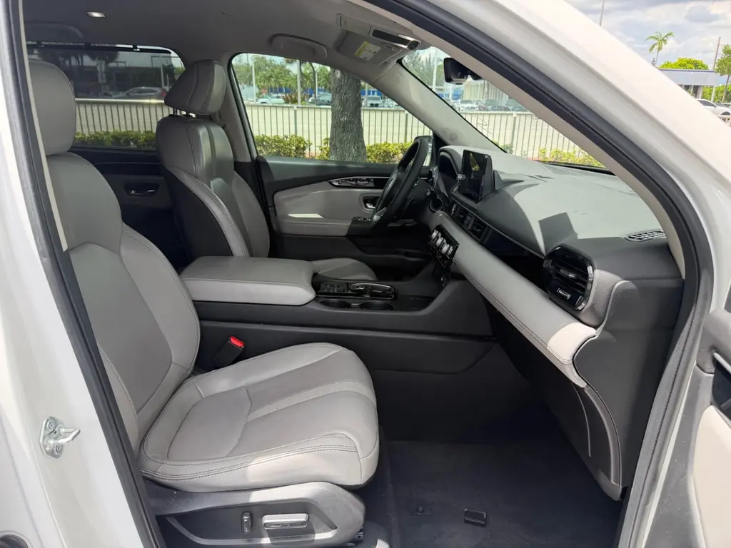 Florida Fine Cars - Used HONDA PILOT 2023 MIAMI EX-L 8 PASSENGER