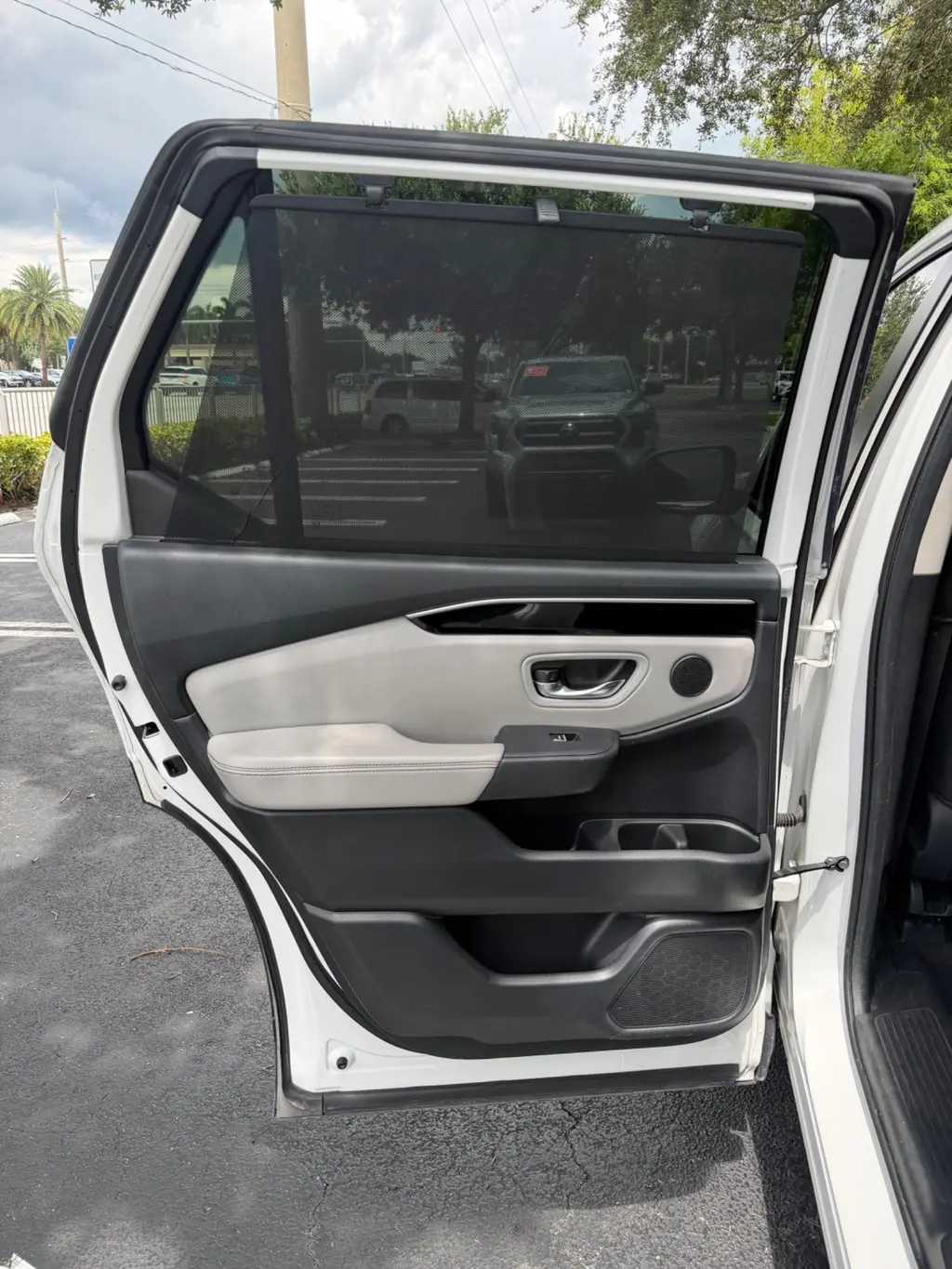 Florida Fine Cars - Used HONDA PILOT 2023 MIAMI EX-L 8 PASSENGER