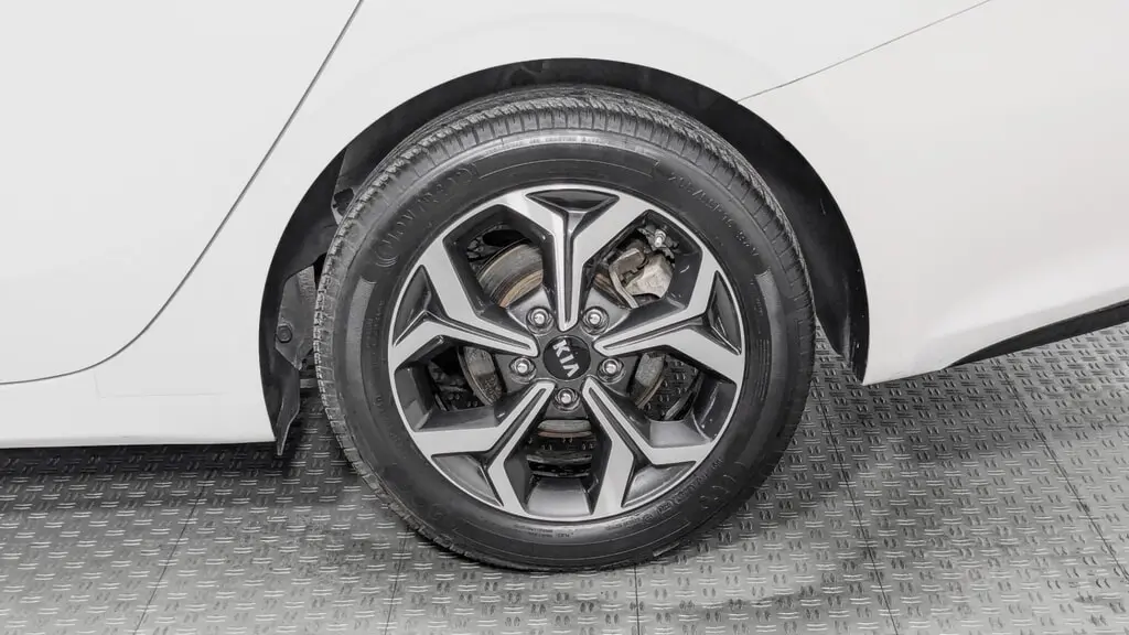 2019 KIA FORTE LXS photo 32