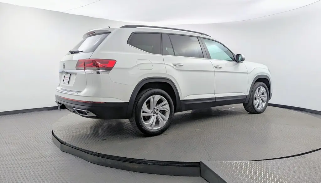 2023 VOLKSWAGEN ATLAS 3.6L V6 SE W/TECHNOLOGY photo 7