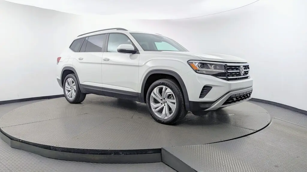 2023 VOLKSWAGEN ATLAS 3.6L V6 SE W/TECHNOLOGY photo 10