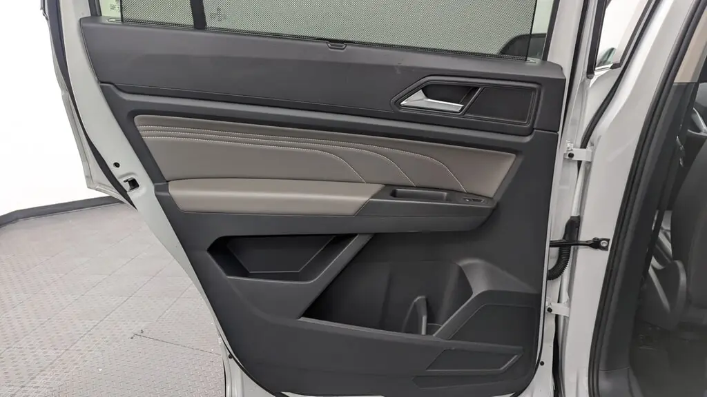 2023 VOLKSWAGEN ATLAS 3.6L V6 SE W/TECHNOLOGY photo 15