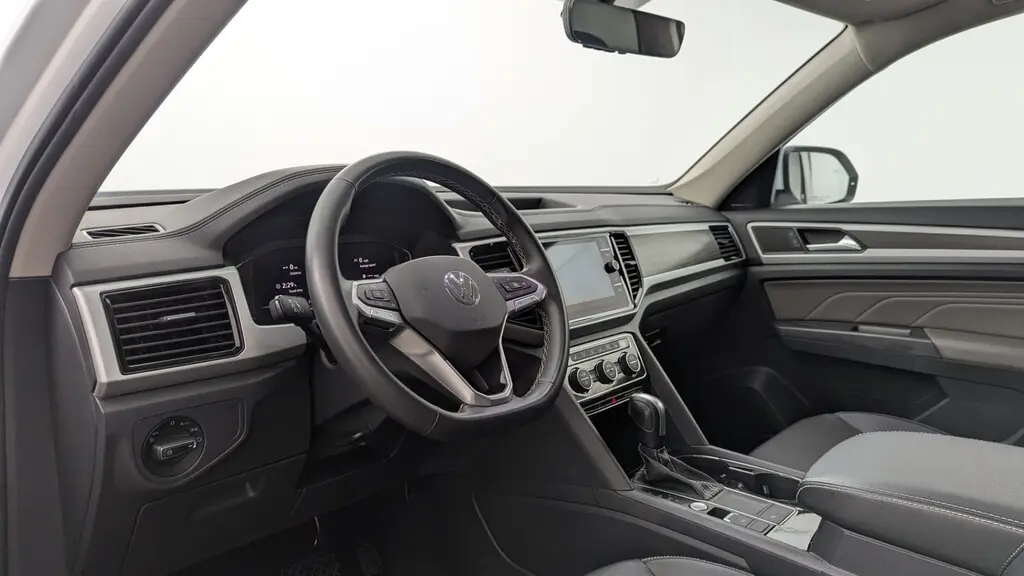 2023 VOLKSWAGEN ATLAS 3.6L V6 SE W/TECHNOLOGY photo 25