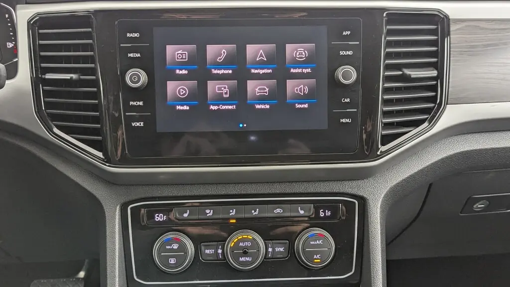 2023 VOLKSWAGEN ATLAS 3.6L V6 SE W/TECHNOLOGY photo 28
