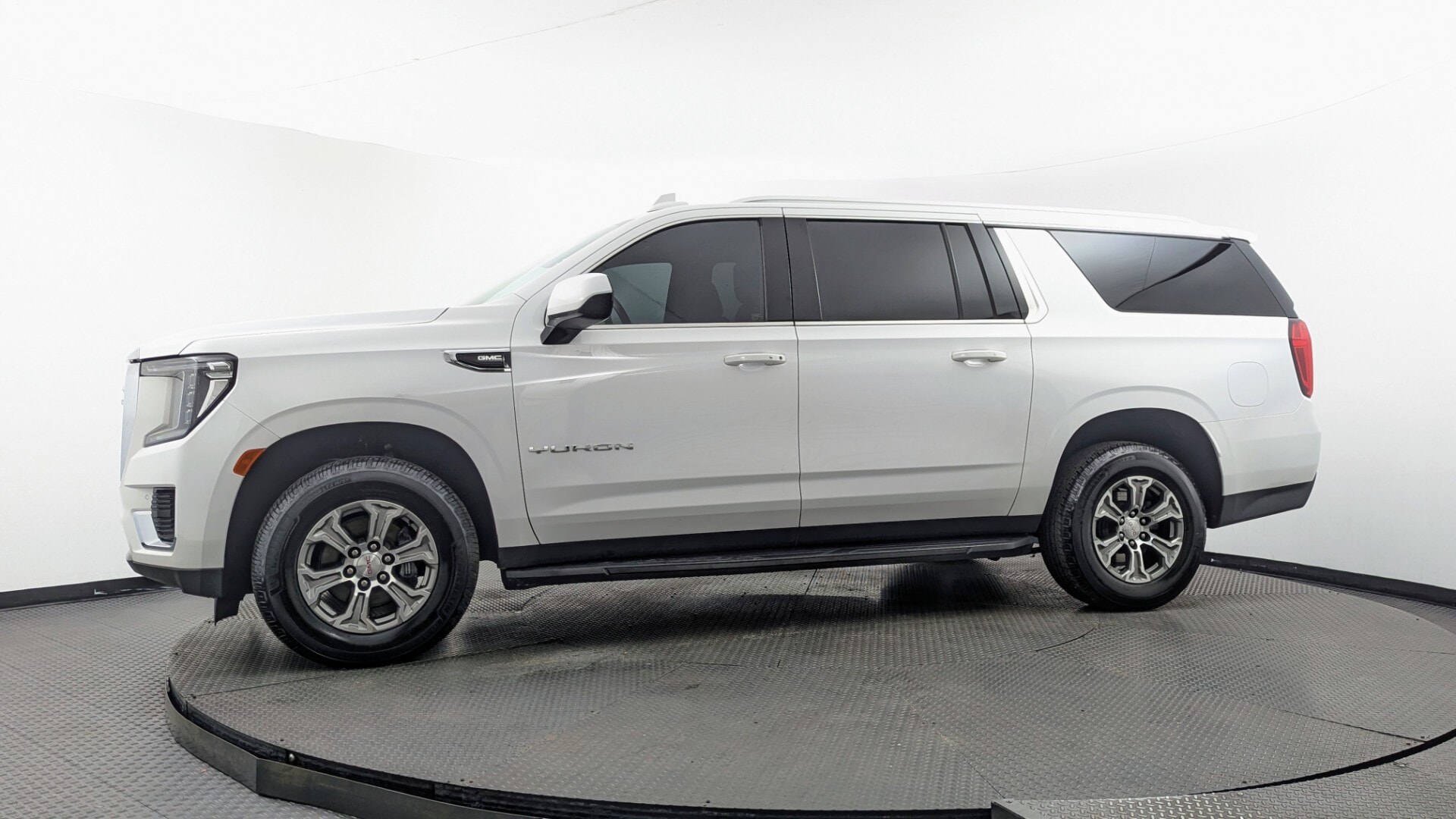 Florida Fine Cars - Used vehicle - SUV GMC YUKON XL 2023