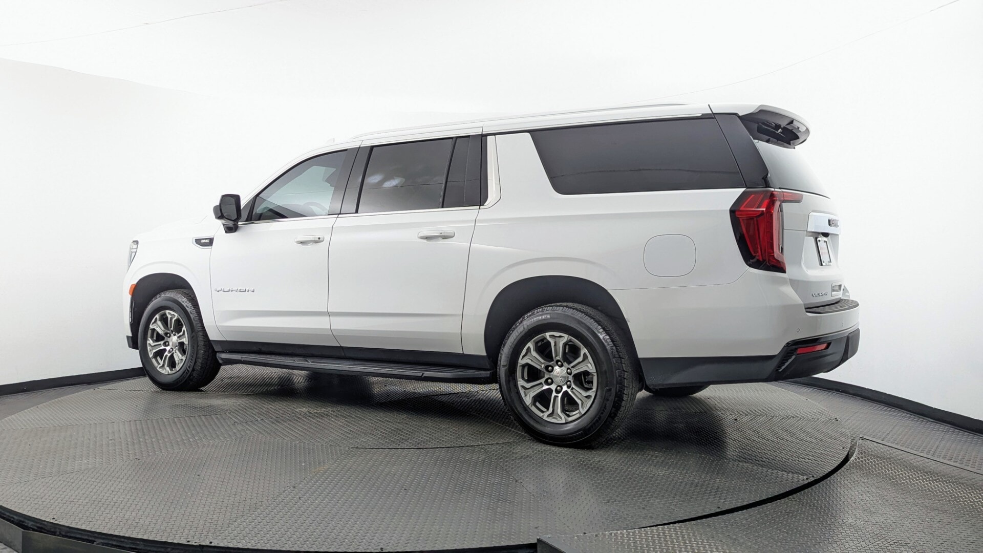 Florida Fine Cars - Used vehicle - SUV GMC YUKON XL 2023