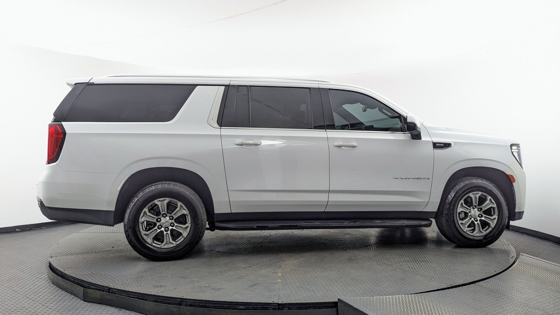 Florida Fine Cars - Used vehicle - SUV GMC YUKON XL 2023