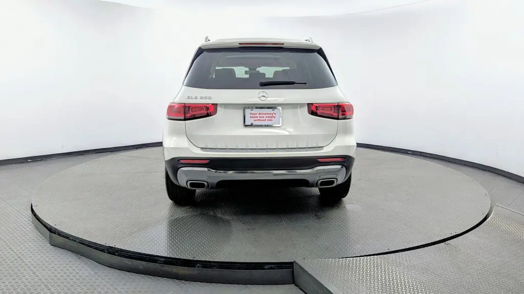2021 MERCEDES-BENZ GLB GLB 250 photo 6