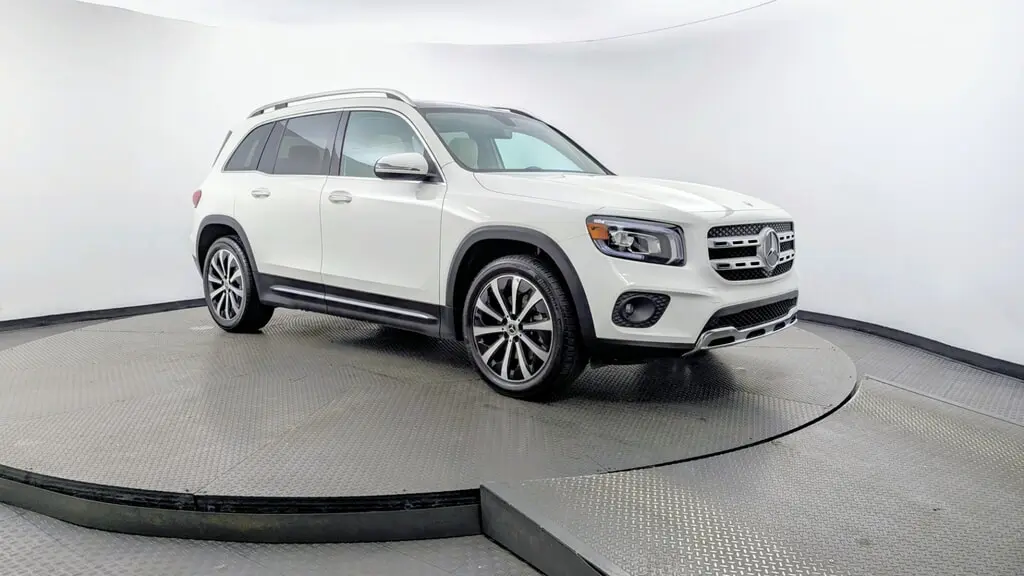 2021 MERCEDES-BENZ GLB GLB 250 photo 10