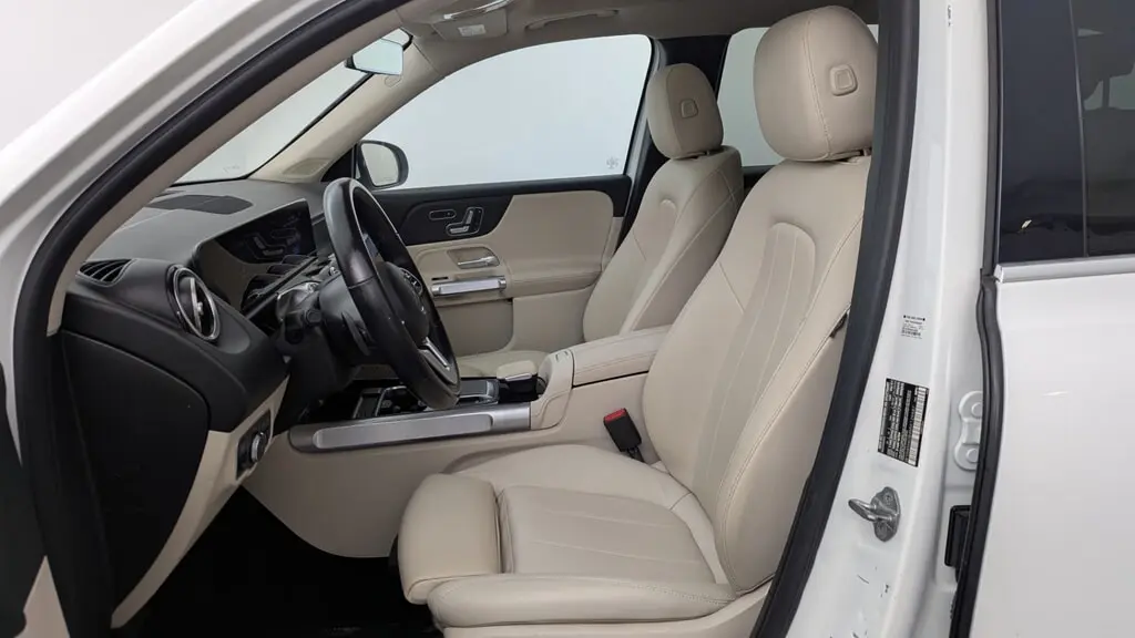 2021 MERCEDES-BENZ GLB GLB 250 photo 13