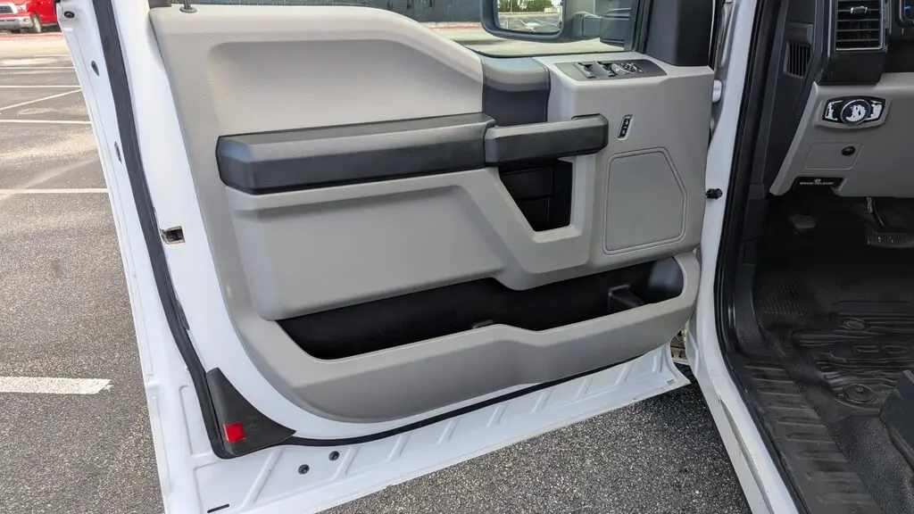 2020 FORD SUPER DUTY F-250 SRW XL photo 12
