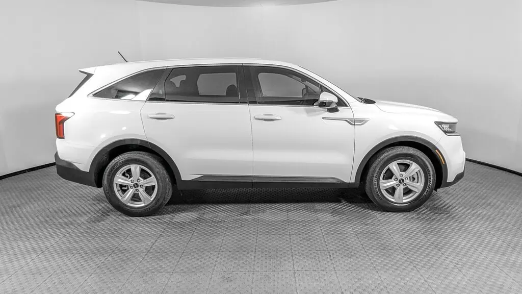 Florida Fine Cars - Used KIA SORENTO 2023 ORLANDO LX