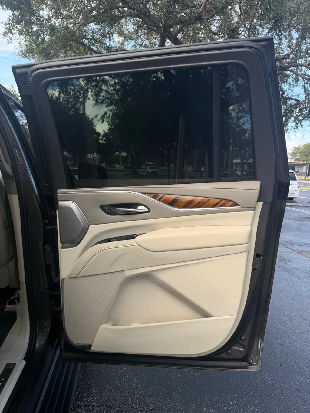 Florida Fine Cars - Used CADILLAC ESCALADE ESV 2021 MARGATE PREMIUM LUXURY PLATINUM