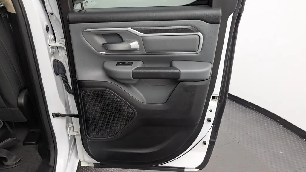 2020 RAM 1500 BIG HORN photo 18