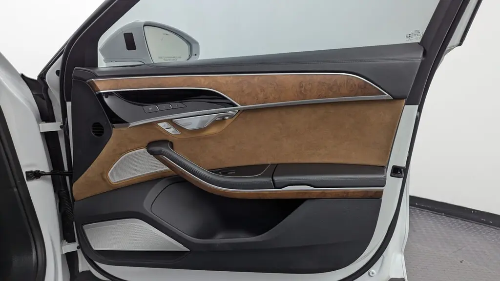 2019 AUDI A8 L photo 22