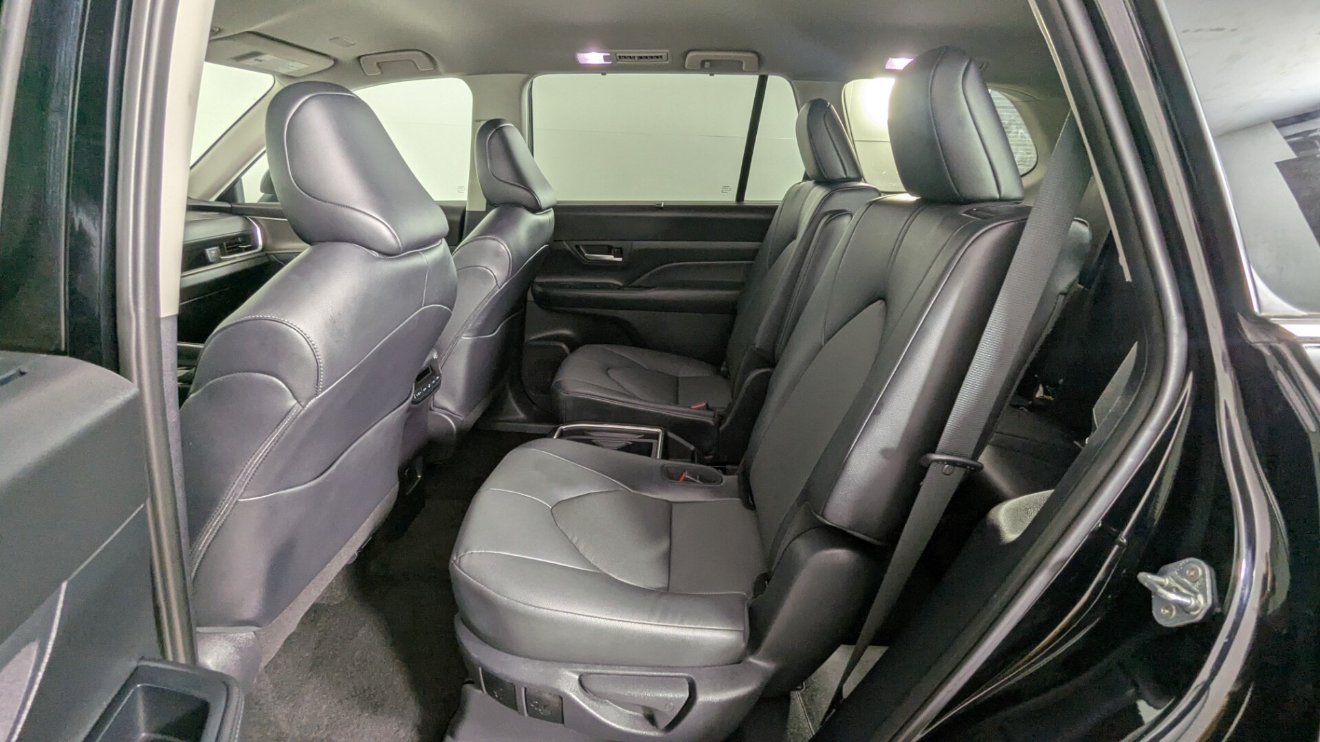 Florida Fine Cars - Used vehicle - SUV TOYOTA GRAND HIGHLANDER 2025