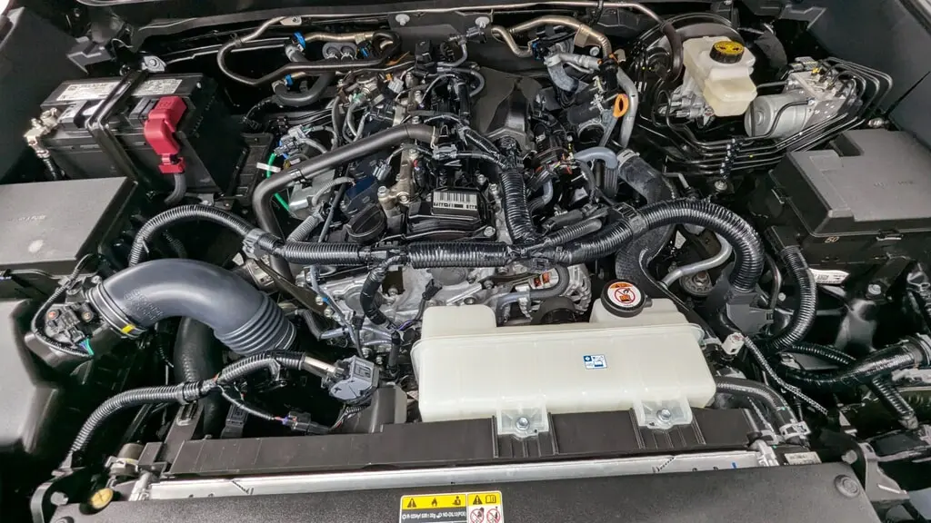 2025 TOYOTA TACOMA 2WD SR photo 30